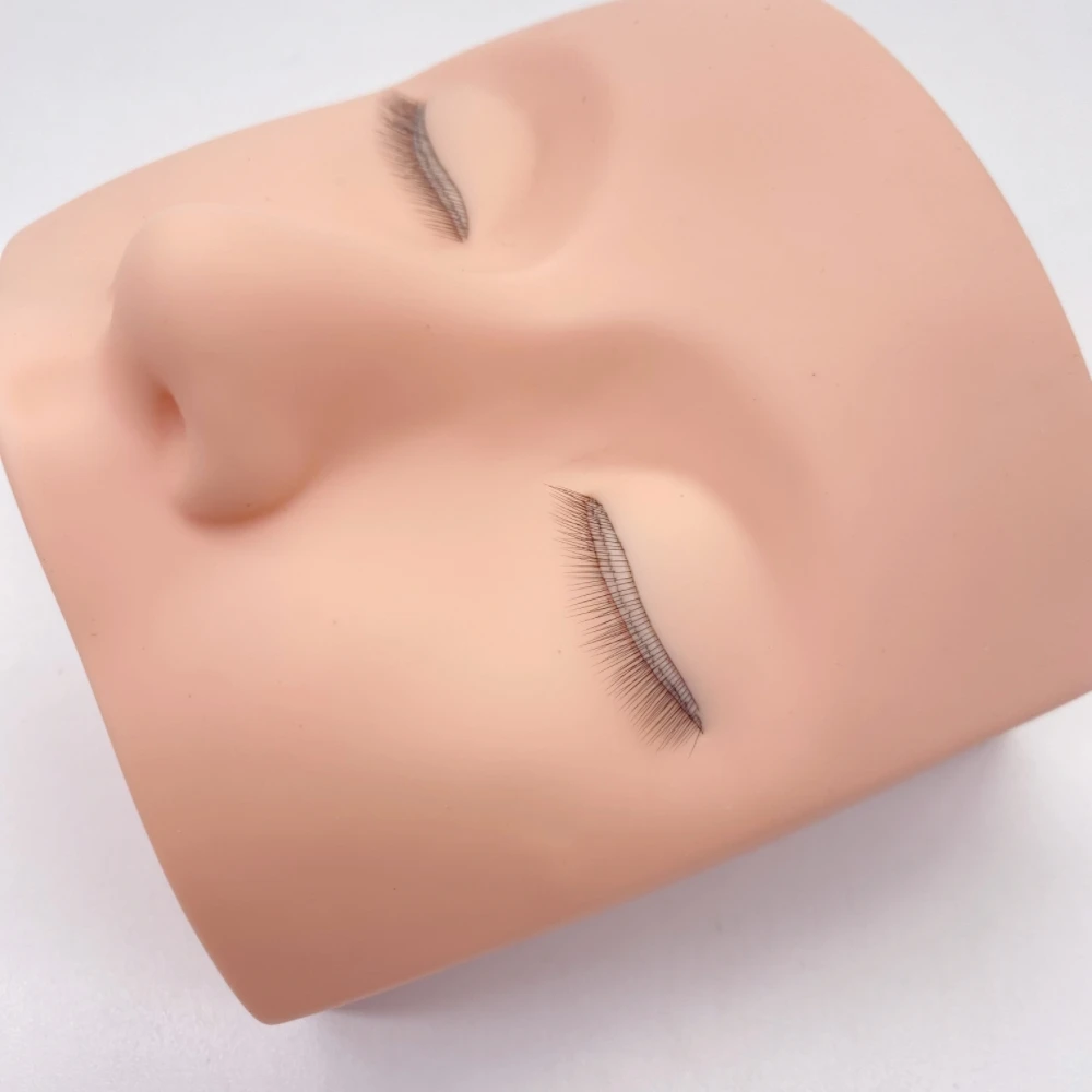 Sztuczne rzęsy głowa manekina  – Eyelash Extension Model recenzja i cena